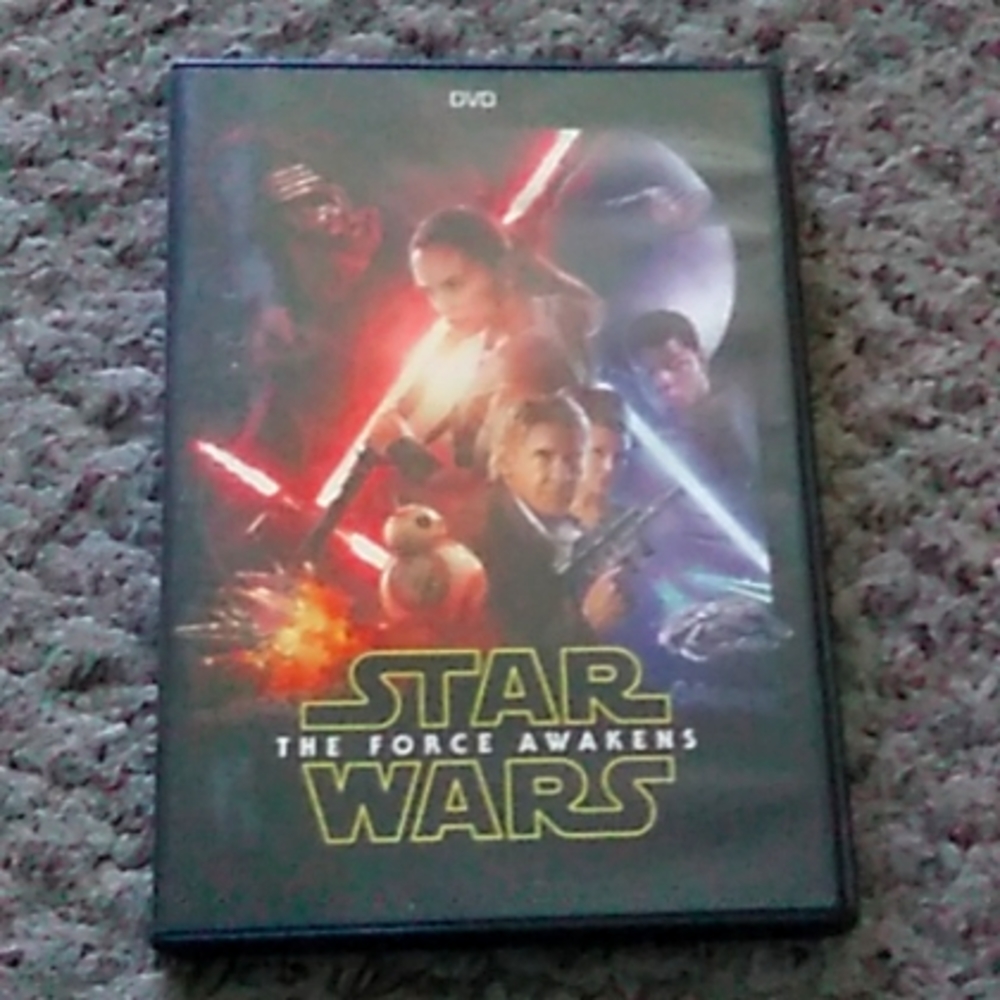 Star Wars the Force Awakens DVD